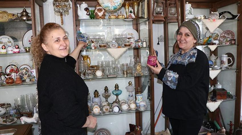 Babalarında ilham alan iki kardeş büyük tutkularını mesleğe dönüştürdü, aynı binada rakip oldular