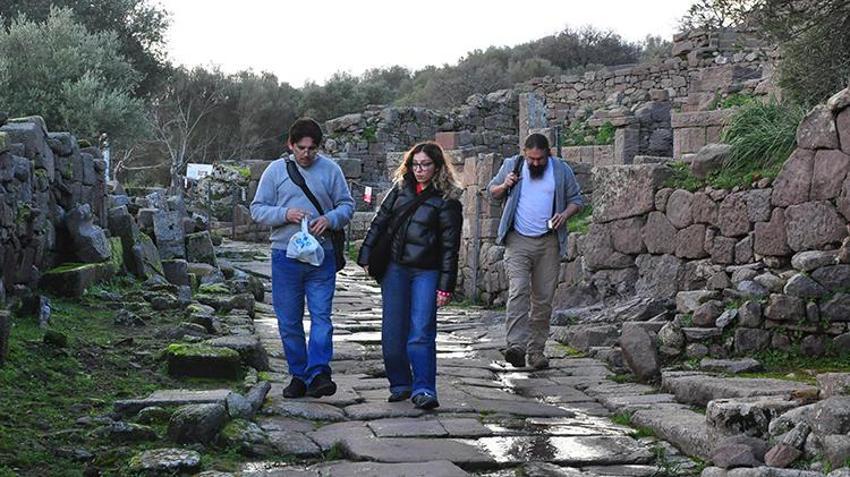 Manisa'da 3 bin yıllık sır ortaya çıktı! 140 yıl sonra ilk kez yapıldı, ezber bozan keşif