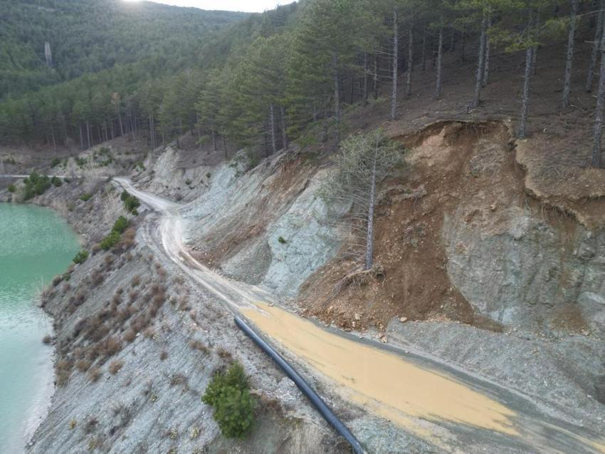 Afyonkarahisar'da görüldü: Baraj çevresinde felaket yaşandı