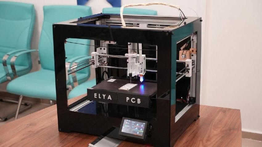 Türkiye'de ilk, dünyada ikinci! Karabük Üniversitesi'nde zeki PCB üretim makinesi geliştirildi