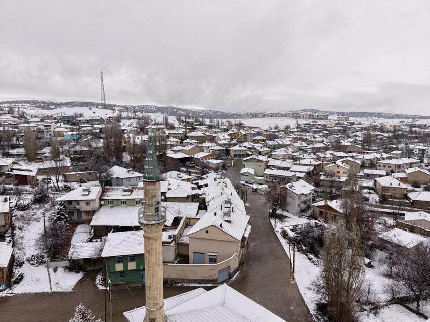 Kar geri dönüyor, kuvvetli yağışlar geliyor! Meteoroloji ve valilik İstanbul başta olmak üzere birçok şehri uyardı