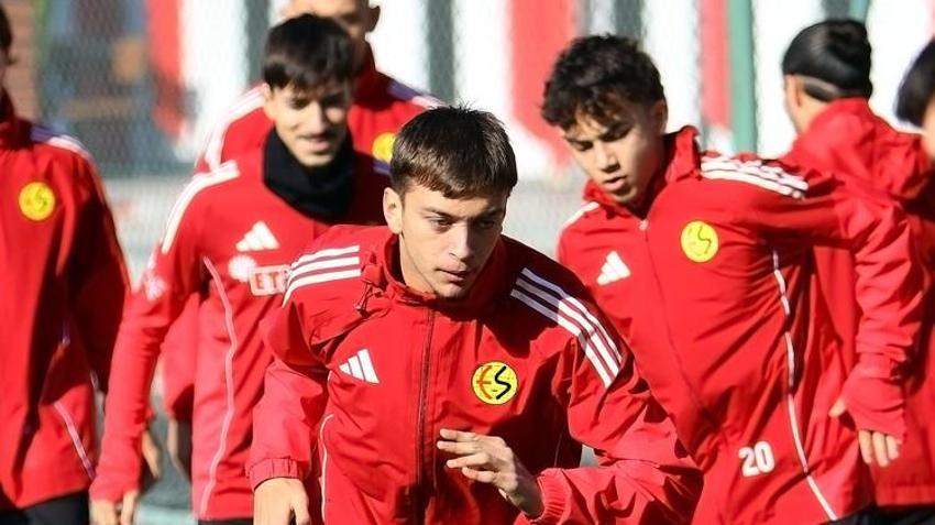 Eskişehirspor'da Hakan Şapcı'nın taktiği tabloyu değiştirdi