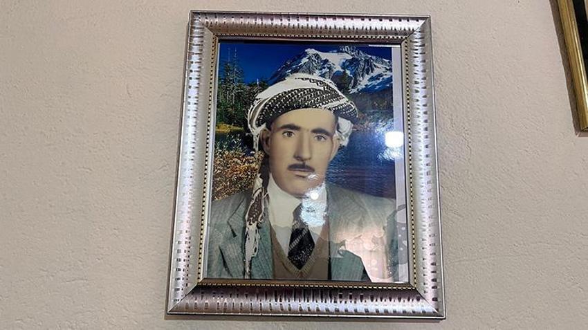 Hakkari'de bu aile 40 yıldır vatansız kimlikleri ile yaşıyor: 'Hastaneye gitmeye utanıyoruz, vatandaşlık istiyoruz!'