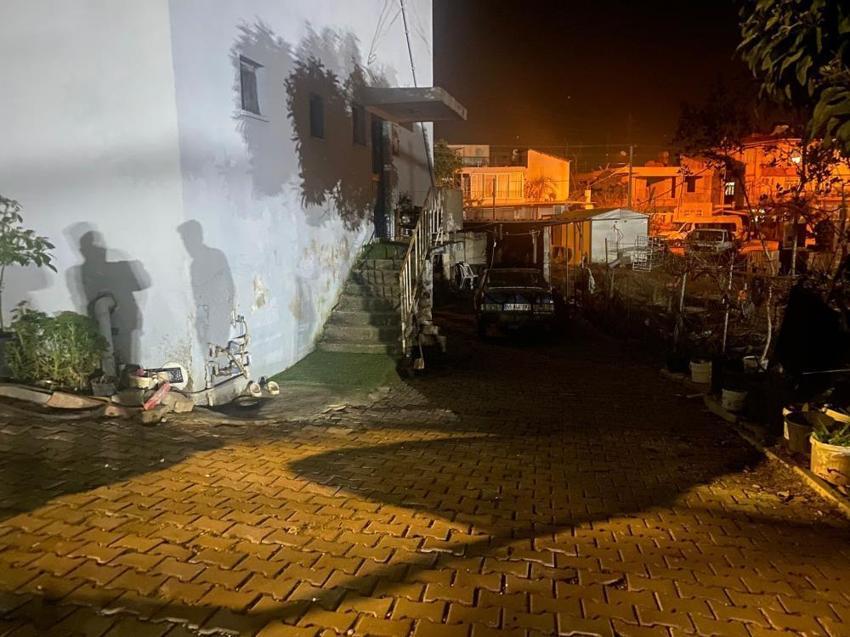 Antalya’da pes dedirten hırsızlık: Arkadaşına selam vermek için kornaya çalınca gerçek ortaya çıktı