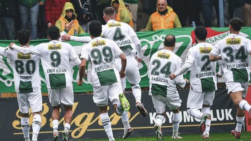 Bursaspor’da Mustafa Er kara kara düşünüyor! Muhammet Demir sonrası Kaan Gültekin krizi