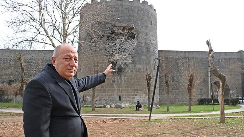 Diyarbakır Surları can çekişiyor: Tek kapı acil restorasyon bekliyor! Bir facia yaşanmadan önlem alınmalı