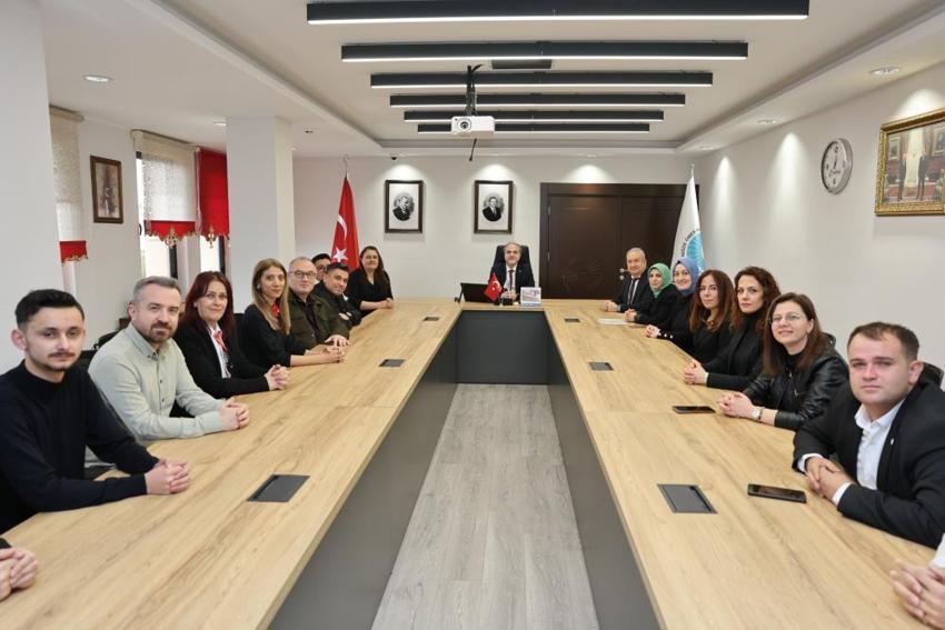 Niğde’de engelsiz kampüs devrimi: Akademisyenler işaret dilini öğrendi!