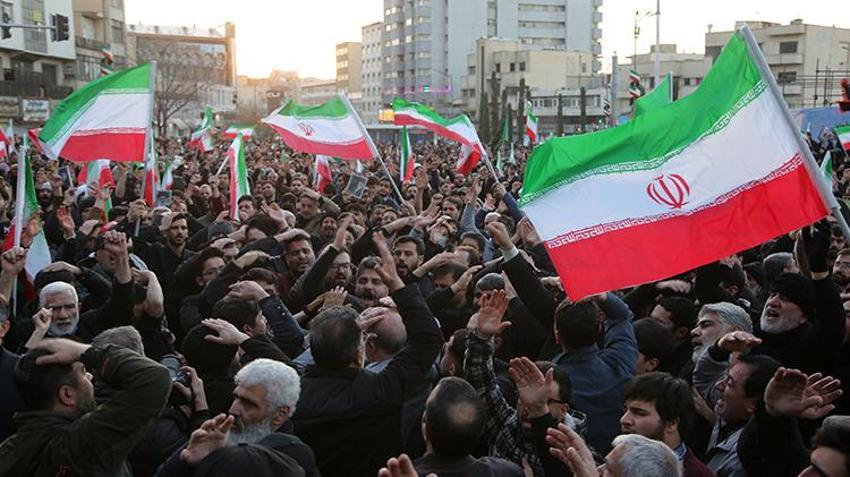 ABD-İran savaşı son dakika! Hamaney sonrası genelkurmay başkanı öldürüldü, Türkiye'nin ilçesinde görüldü