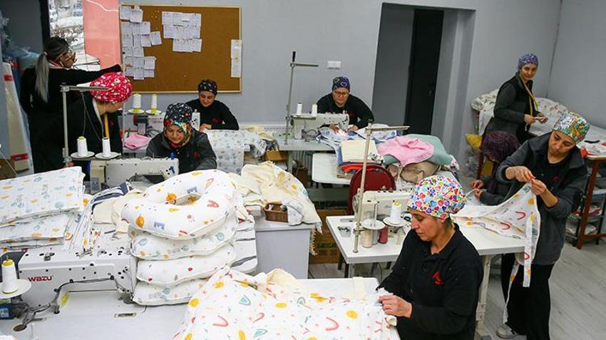 Kadın girişimci evinin bir odasında üretmeye başladı! Siparişlere yetişemeyince atölye açıp 11 personel işe aldı