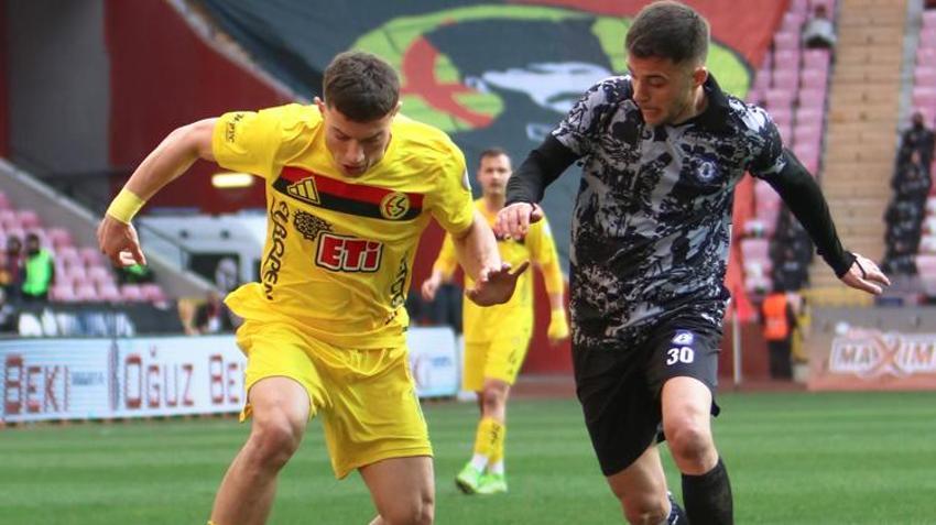 Eskişehirspor, Afyonspor’u 3 golle devirdi! Christopher Jakob Aydemir gündem oldu