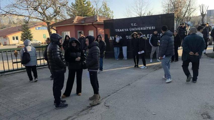2026 YKS Başvurusu Ne Zaman Bitiyor, Ücreti Ne Kadar? ÖSYM AİS TYT Başvuru Ekranı ve Son Gün Uyarıları!