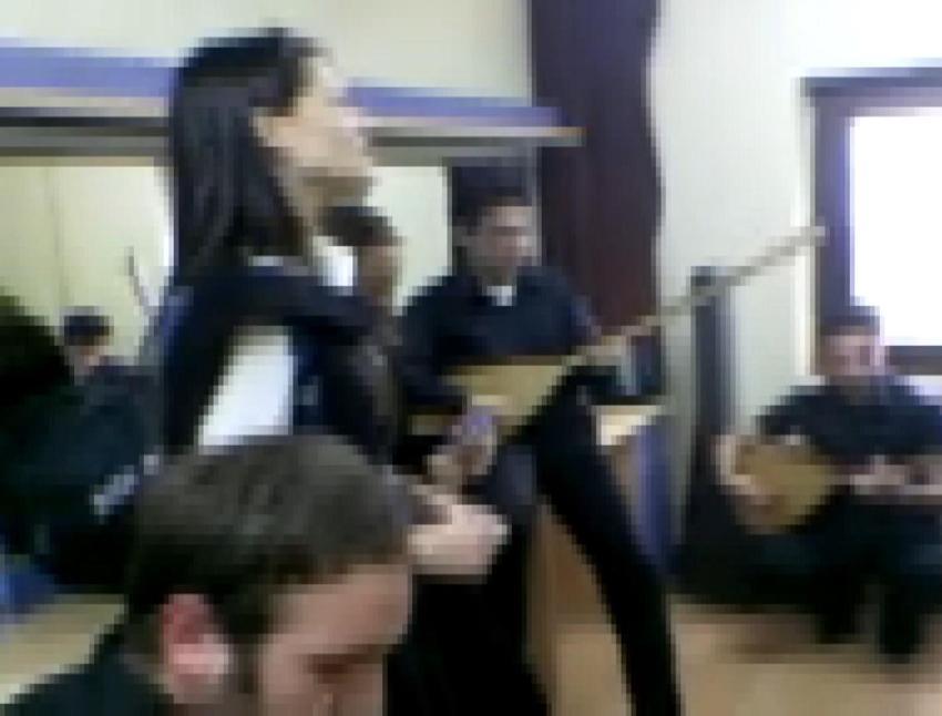 Bugün okullar tatil mi? Fatma Nur Çelik öğretmen neden öldürüldü? Öğretmenler derslere girmeme kararı aldı