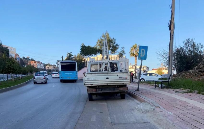 Antalya'da belediye iptal etti: Bu kez şoförler isyan etti!