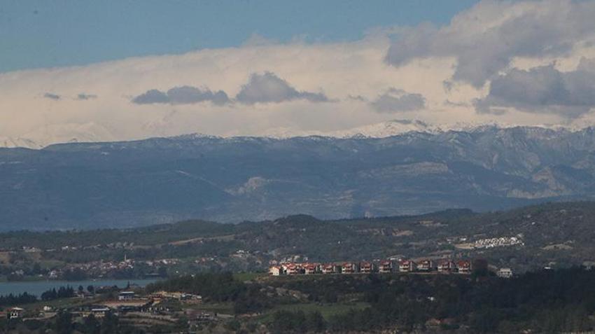 1 yıllık yağış 45 günde düştü! Adana için korkutan uyarı geldi: Suyu yer altında saklamalıyız
