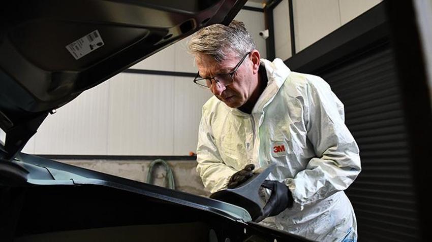 Bilecik'ta baba - oğul atölyeye girip hurda yığınlarını milyonluk klasiklere dönüştürüyor! Yılda 3 adet yapıyorlar: İngiltere'den bile sipariş geliyor