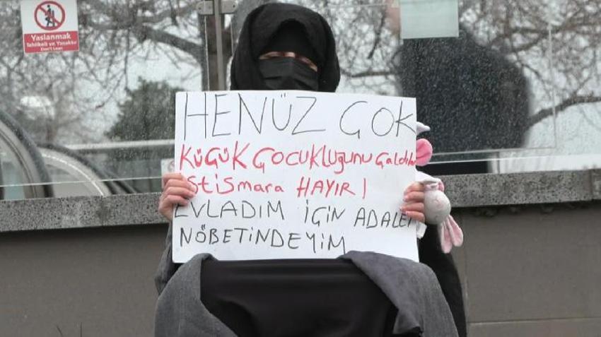 Ayhan Şengüller'in istismar ettiği Fatma Nur Çelik ile kızı Hifa İkra Şengüler'in cansız bedenleri yakınlarına teslim edildi