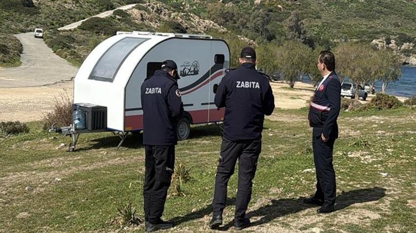 Bodrum'da o bölge temizleniyor! İş makineleriyle tek tek yıkıldı