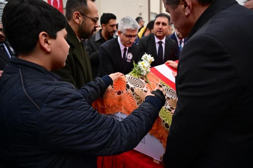 Fatma Nur öğretmenin ismi bıçaklandığı okulda yaşatılacak