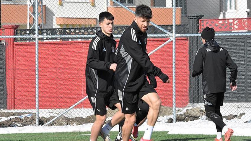 Vanspor'da alarm! Osman Zeki Korkmaz itiraf etti: Düzeltmeye çalışıyoruz