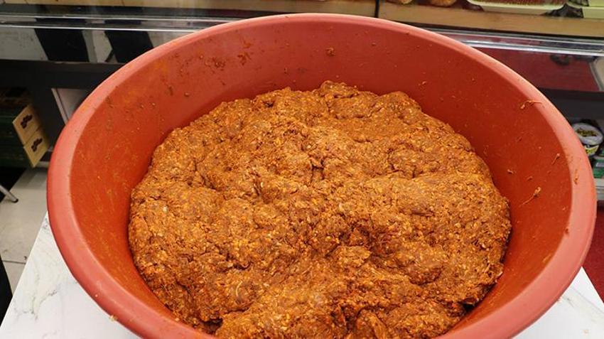 Yılda sadece 30 gün var! Kayseri'de Ramazan mesaisi başladı: Kilosu 900 lira ama yetişmiyor