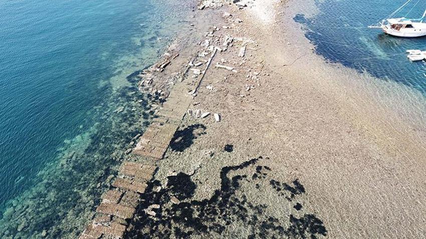 Bodrum'da deniz çekildi, 3 bin 500 yıllık 'Kral Yolu' gün yüzüne çıktı!