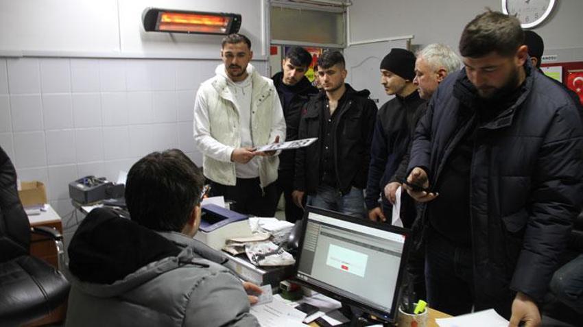 Çarşamba'da ‘app plaka' paniği: Sürücüler şoförler odası önünde kuyruğa girdi