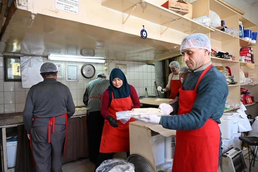 Yılın sadece bir ayı üretiliyor! Ramazan'da kapış kapış gidiyor