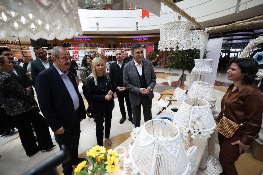 Gaziantep'in evde üreten kadınlar ekonomiye değer katıyor