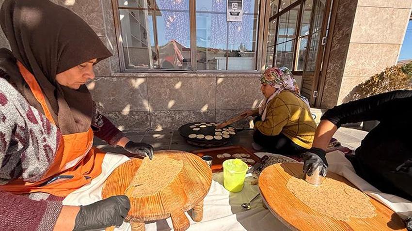 Adıyaman'da köylü kadınlar üreterek deprem yaralarını sardı! Depremzede kadınlara sahip çıktılar