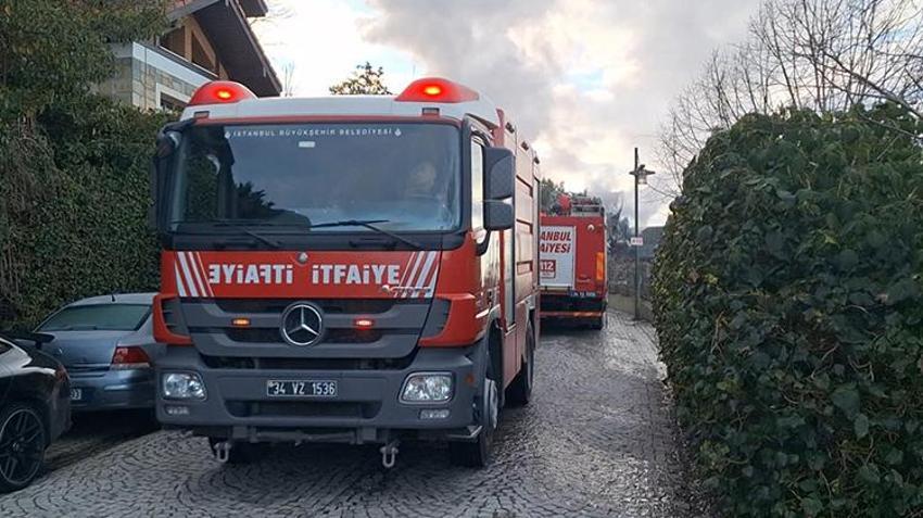 SON DAKİKA: Aslıhan Karalar'ın Beykoz'daki evi alevlere teslim oldu: 'Annem sahura kalkınca fark etti'
