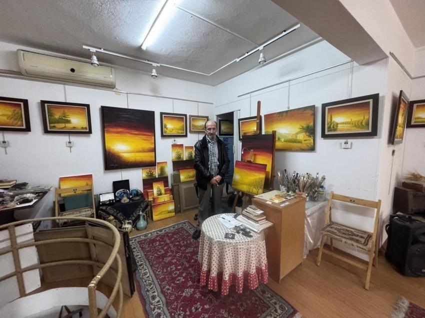 Bisküvi kutusuyla başladı, 15 bin parçaya ulaştı! Antalya'da görülmemiş koleksiyon