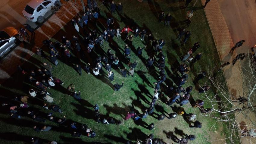 Bu gelenek sadece Elazığ’da var: Sahurda halay çekerek oruca başladılar