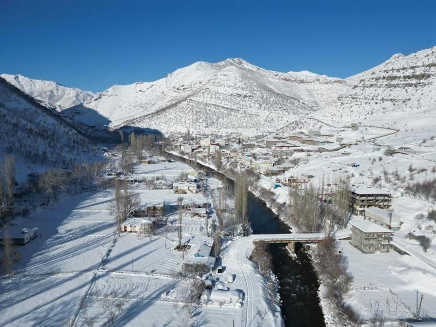 Şırnak'ta kar yağdıktan sonra fark edildi: Herkes oraya koştu