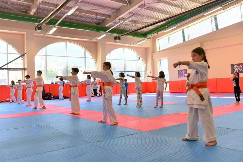 Bursa'ya örnek spor şehri Yıldırım Belediyesi! 7 yılda ilçe dev yatırımlar