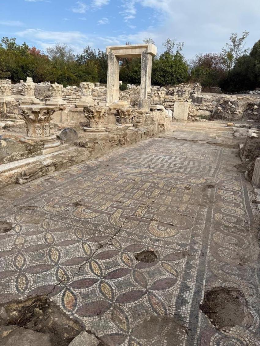 Antik kentte gelecek inşa ediyorlar: Stratonikeia genç restoratörlerin mutfağı oldu!