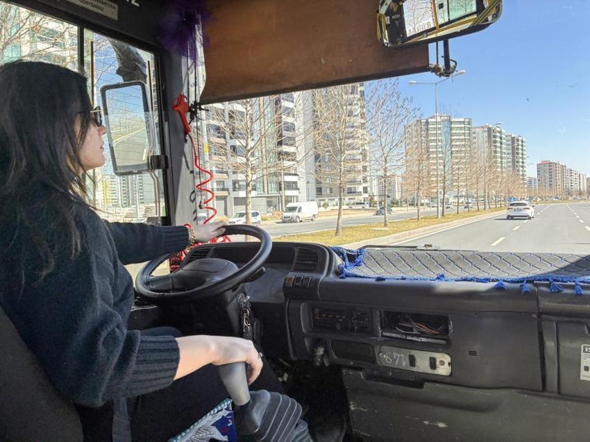 Diyarbakır’da ulaşımda yeni dönem: 50 kadın direksiyon başında!