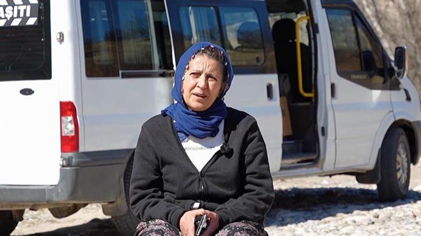 Tunceli'de herkes onu konuşuyor! Hem öğrenci taşıyor hem de çiftçilik yaparak geçimini sağlıyor