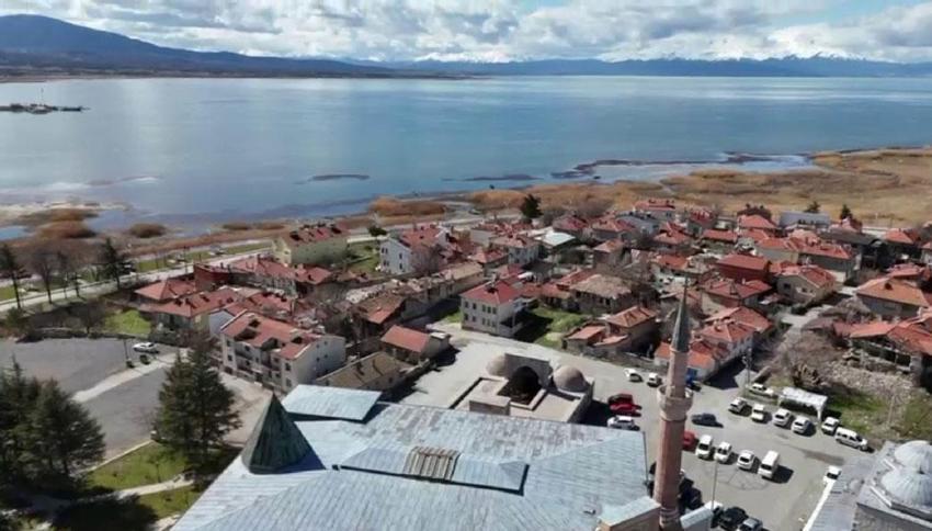 Türkiye’nin en önemli kaynaklarından biri olan Beyşehir Gölü'nde yasak başlıyor