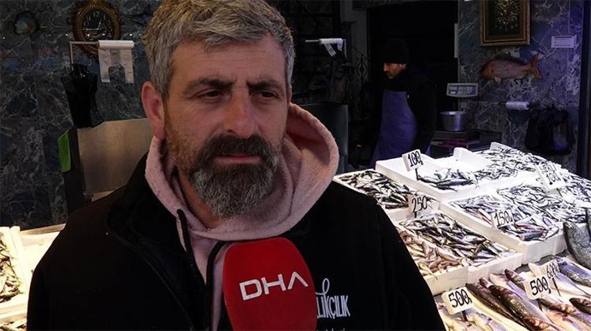 Nisan geldi hamsi bitmedi! Trabzon Balık Hali'nde fiyatlar dibe vurdu