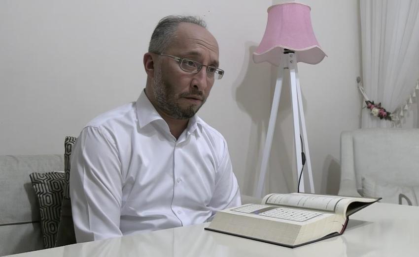 Kur'an-ı Kerim'i ezberlemede çığır açtı! Sadece ayetleri ezberlemedi