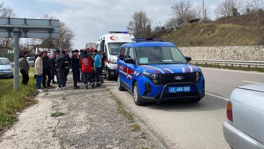 Frene bakmak için sağa çekti: Kocaeli geçişinde başına gelene isyan etti