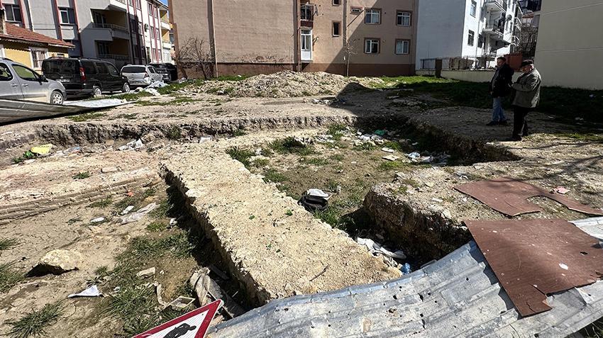 Edirne'de 160 bin liraya satın aldı, içinden kayıp caminin hazinesi çıktı