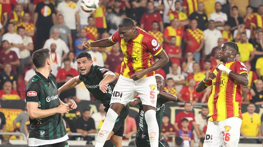 Göztepe 8 gol yiyince alarma geçti! Stanimir Stoilov'dan yeni karar