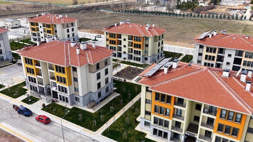 Konya'da çifte bayram! Bakan Murat Kurum paylaştı, 127 aile yeni yuvasına kavuştu