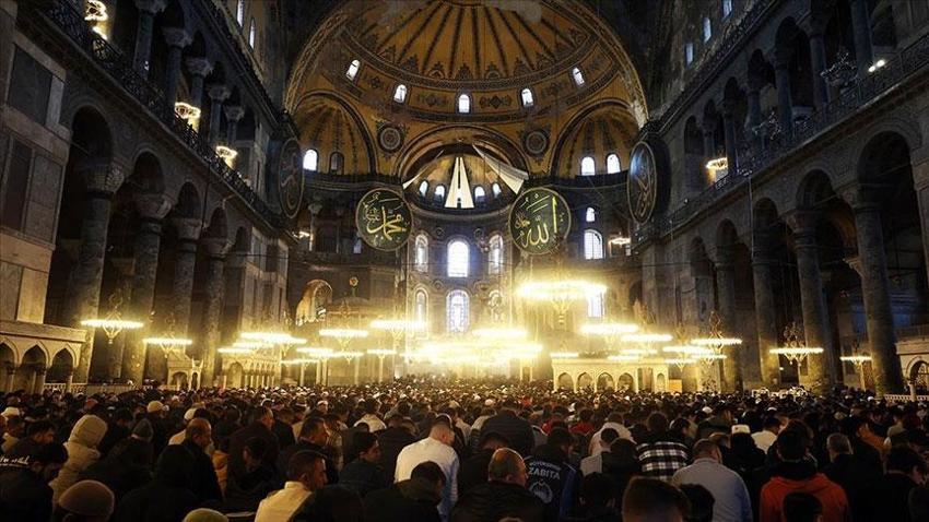 Ramazan bayram namazı saat kaçta? İşte il il bayram namazı saatleri ve bayram namazı kılınışı