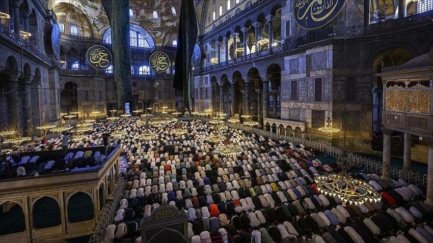 Ramazan bayram namazı saat kaçta? İşte il il bayram namazı saatleri ve bayram namazı kılınışı