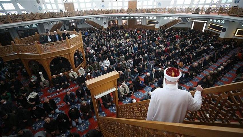 Ramazan bayram namazı saat kaçta? İşte il il bayram namazı saatleri ve bayram namazı kılınışı
