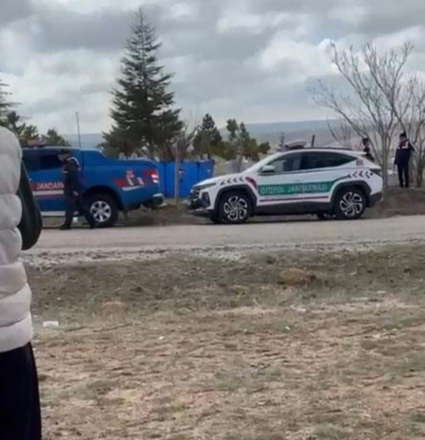 Aksaray’da boşanma aşamasındaki eşini anne ve babasının mezarı başında öldürdü