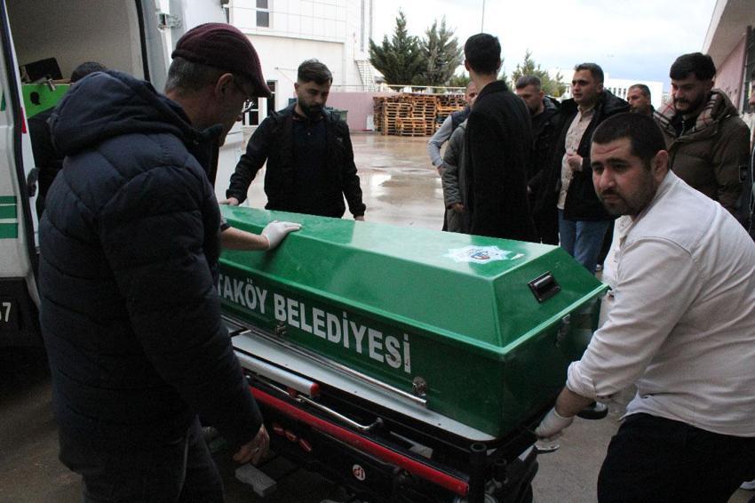 Aksaray’da boşanma aşamasındaki eşini anne ve babasının mezarı başında öldürdü