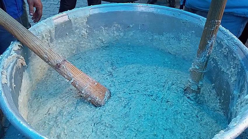 Nazilli'de 400 yıldır devam eden bayram geleneği! 20 bin kişinin katılımı ile rekor kırıldı: Arife gününden başlıyor, imece usulü ile kazanlar kaynatılıyor